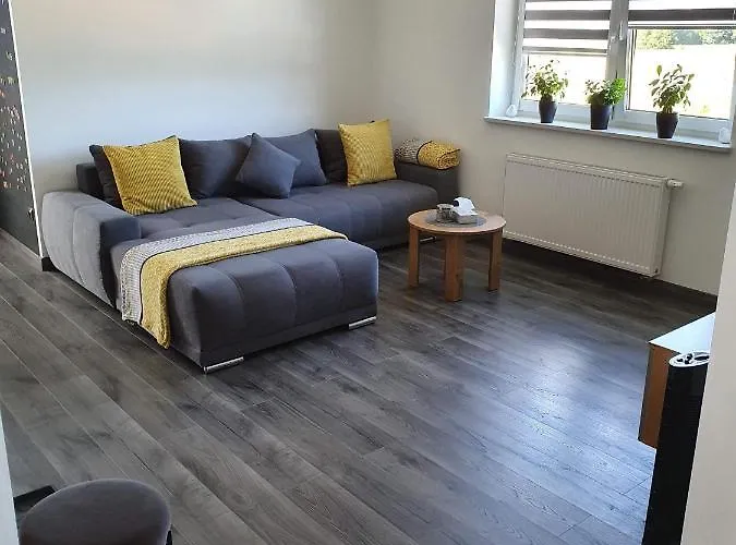 Apartmán Aim Lesny Zakatek F8 *