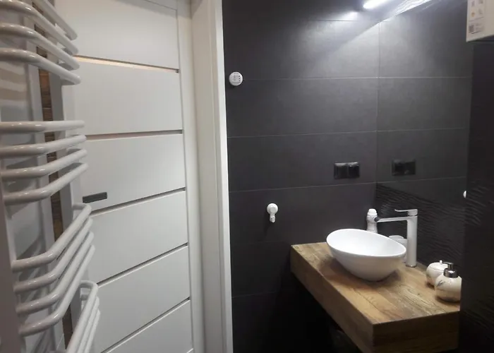 Aim Lesny Zakatek F8 * Ustroň