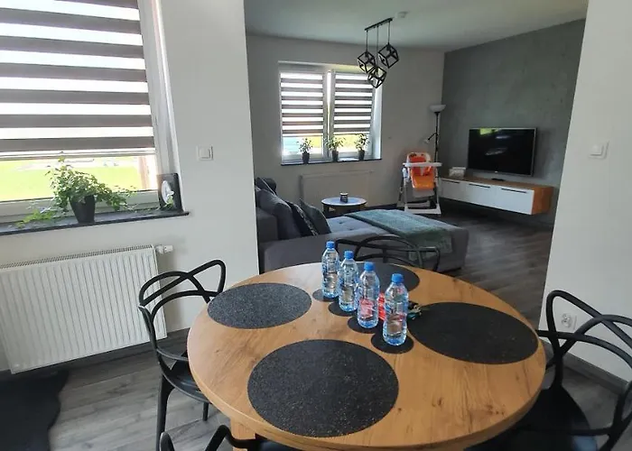 Aim Lesny Zakatek F8 Apartmán