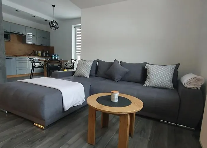 Apartmán Aim Lesny Zakatek F8 *