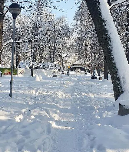 Aim Lesny Zakatek F8 Apartmán